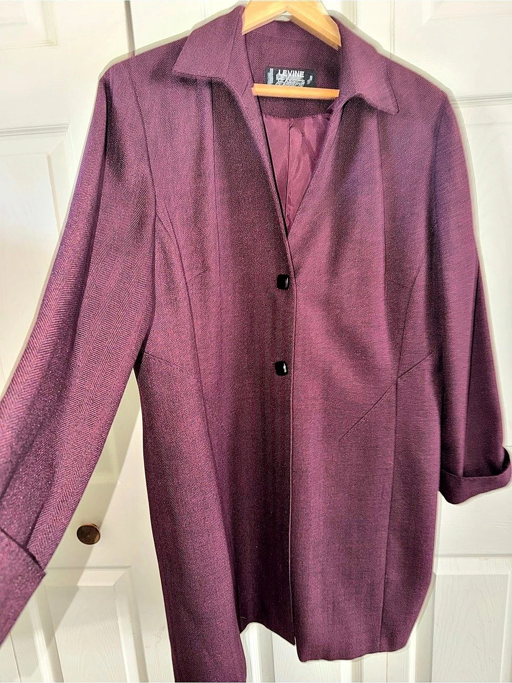 Levine Classics Women's burgundy  dress coat